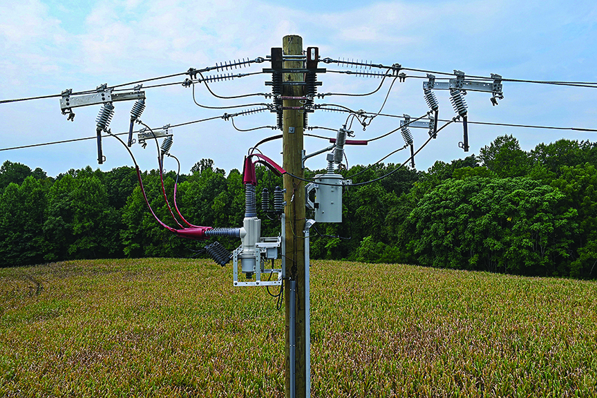 distribution automation devices are installed on a power pole